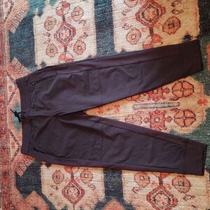 Athleta jogger stretch pants size 12 women's black